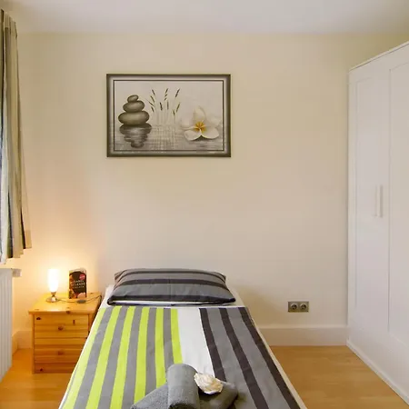 Haertel Apartment *